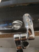 OCCASIONE, piccolo difetto - Copriwater Conca Ideal Standard Nero legno rivestito resina poliestere come originale - immagine 2